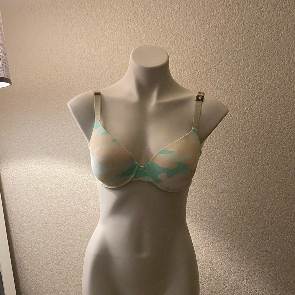 Victoria Secret camo bra.